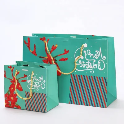 크리스마스 선물 포장 프로모션 품목: 꼬인 손잡이가 있는 대형, 중형 및 소형 크래프트 종이 봉투